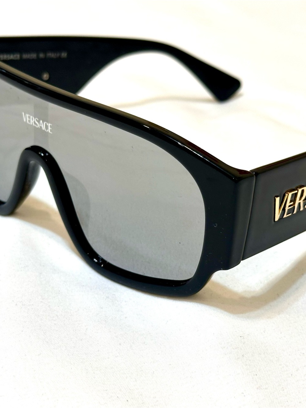 Versace Black Shield Sunglasses with Gold Logo authentic new!